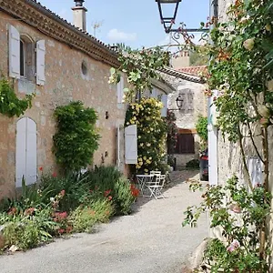  Hébergement de vacances La Maison Des Cornières France